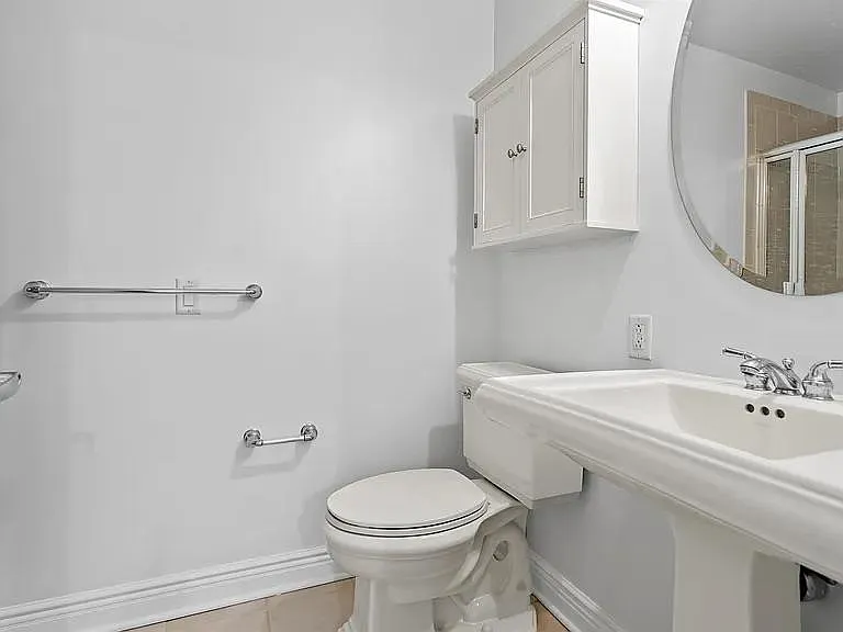 7400 River Rd #442 — Photo 18