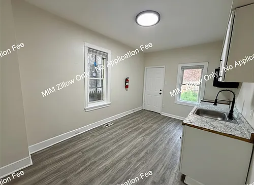 1154 Lansdowne Ave Photo 1 1154 Lansdowne Ave Photo 1