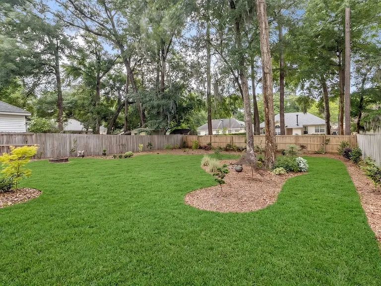 307 Coffee Bluff Villa Rd — Photo 47