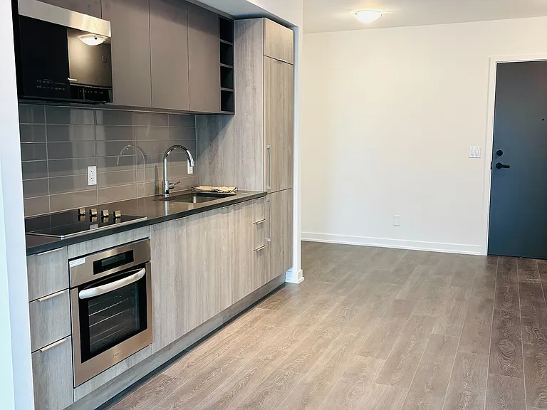 2033 Kennedy Rd #2307 — Photo 2