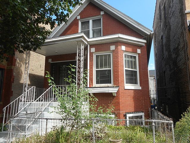 1st image of 1903 N Hoyne Ave