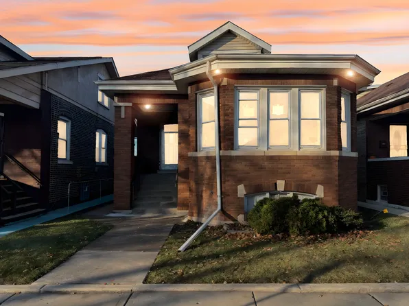 8630 S Bishop St, Chicago, IL 60620