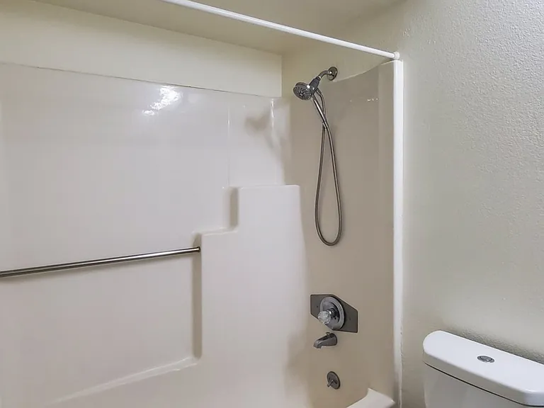 2725 S Azalea Dr — Photo 12