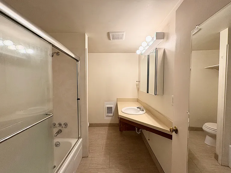 446 E 12th Ave #2 — Photo 7