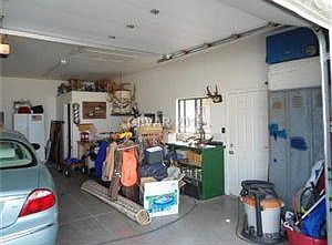 3rd image of 161 W Cypress Dr