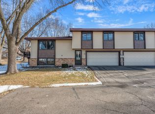 3706 Brookdale Cir N, Brooklyn Park, MN 55443