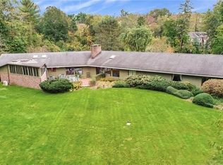 151 Bacon Rd, Old Westbury, NY 11568