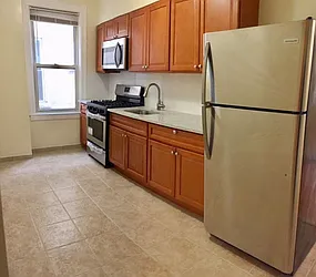 Rented by NYLA Realty