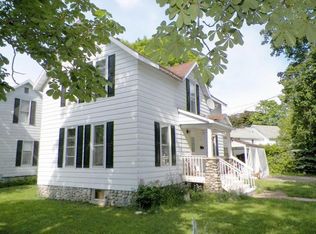 412 Horne St, Cheboygan, MI 49721