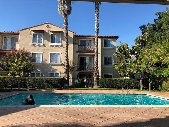 4th image of 35550 Monterra Ter APT 204