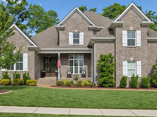 1567 Bunbury Dr, Thompsons Station, TN 37179