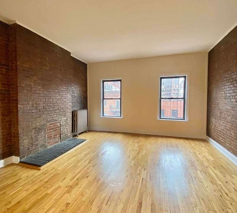 1st image of 243 W 21st St APT 5A
