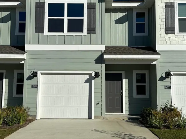 12269 Sinclair Dr, Gulfport, MS 39503