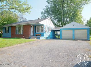 99 School House Rd, Jersey Shore, PA 17740