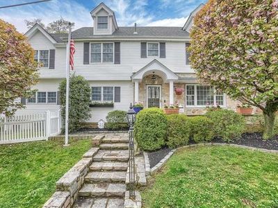 47 Hathaway Rd, Bronxville, NY, 10708