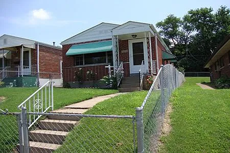 3824 Illinois Ave photo 1