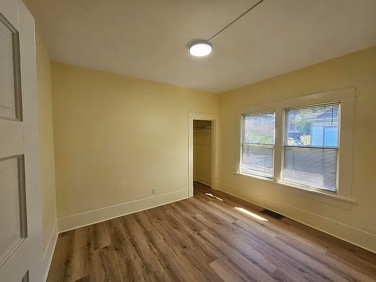 1513 12th St #1513 — Photo 10