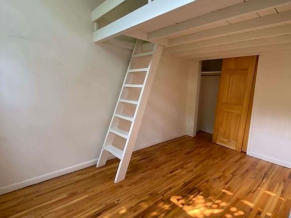 3rd image of 125 W 81st St #1A5