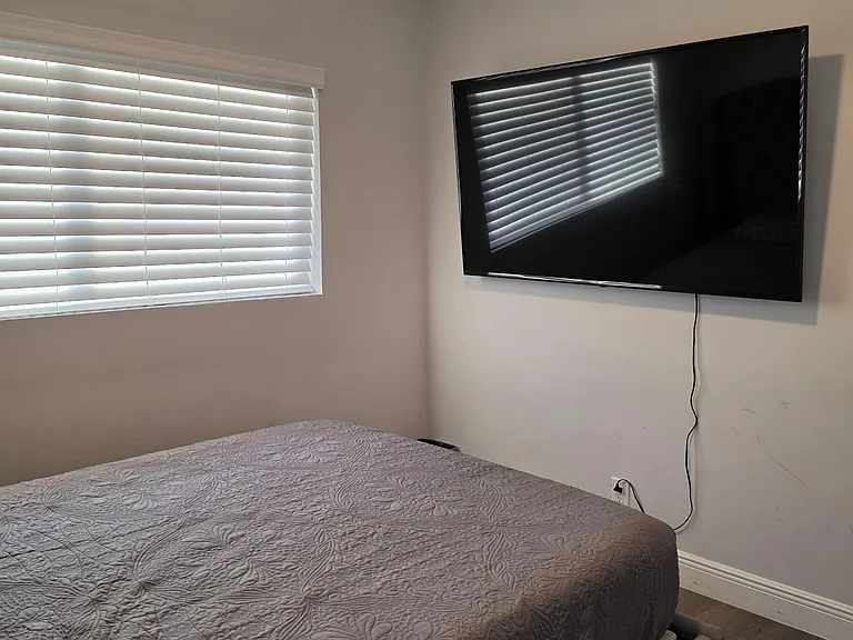 Bimini Ln — Photo 2