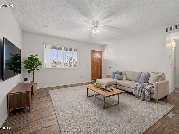 3rd image of 14616 N 33RD Street