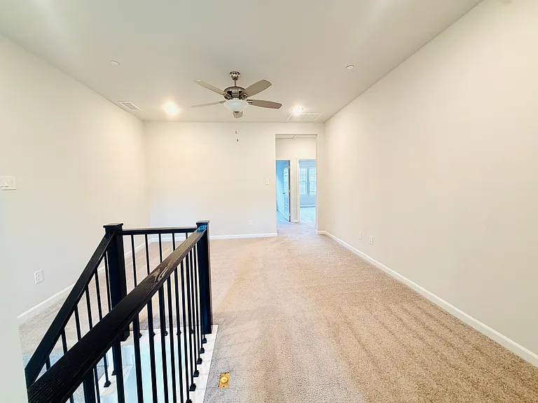 1924 McClane Dr — Photo 13