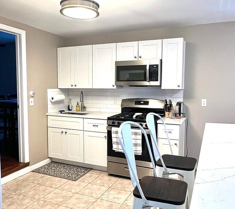 1st image of 359 N Main St #2
