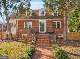1700 Dewitt Ave, Alexandria, VA 22301
