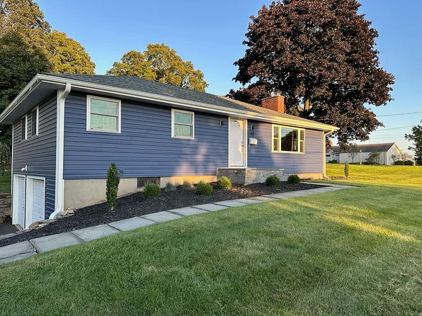 182 Selden Hill Dr, West Hartford, CT 06107