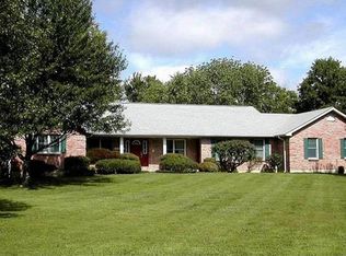 4485 Canterbury Ln, High Ridge, MO 63049