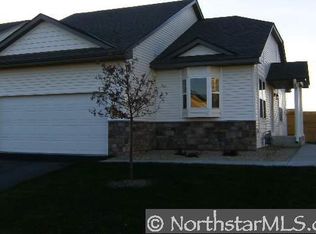 2340 Vierling Dr, Shakopee, MN 55379