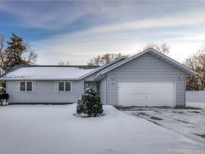 1517 East Clairemont Avenue, Eau Claire, WI, 54701