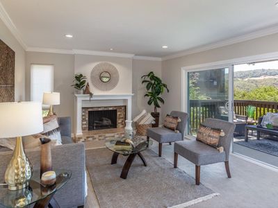 3364 La Mesa Dr APT 8, San Carlos, CA, 94070