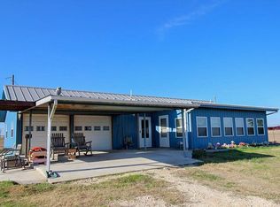 475 Hillview Rd, Lockhart, TX 78616