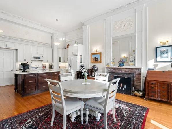 273 Commonwealth Ave APT 2, Boston, MA 02116