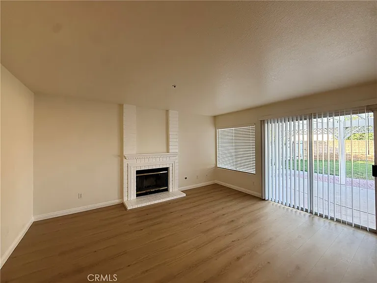 6690 Acacia Ct — Photo 8