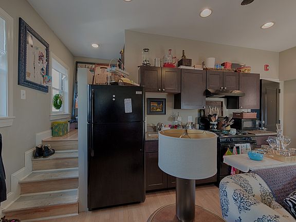 4th image of 804 Saint Paul St APT 4R