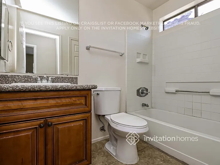 5814 S 11th St — Photo 15