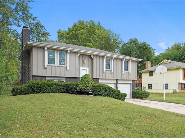 14214 W 63rd St, Shawnee, KS 66216