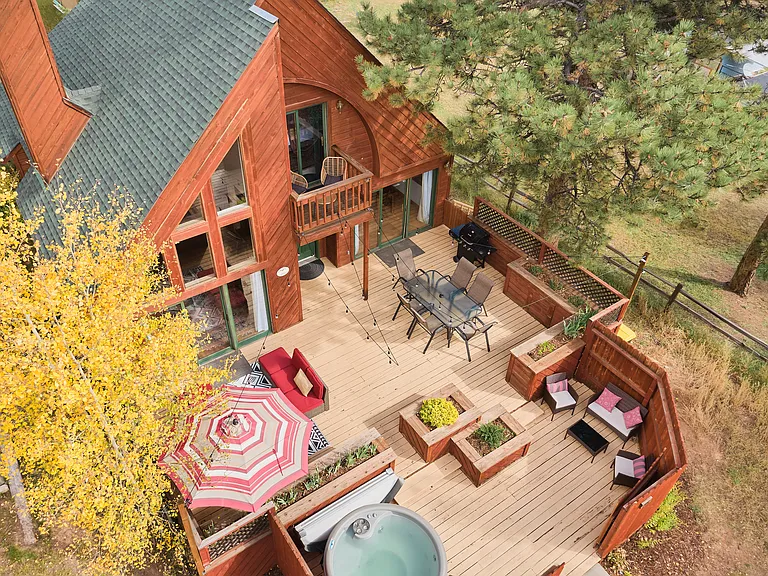 400 E Lake Ave — Photo 8