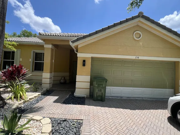 734 Lavender Cir, Weston, FL 33327