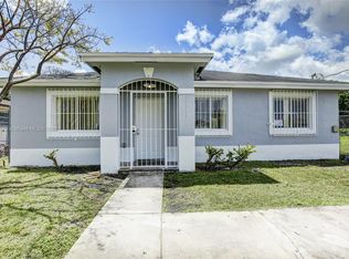 10344 SW 174th Ter, Miami, FL 33157