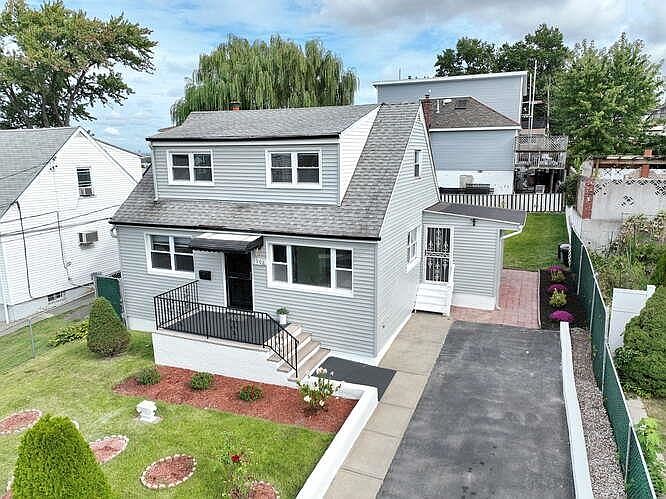 1st image of 1508 82nd St