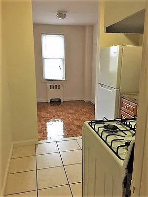 Rented by D S J Realty LLC | media 9