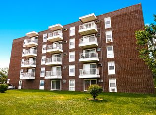 7225 W Higgins Ave UNIT 103, Chicago, IL