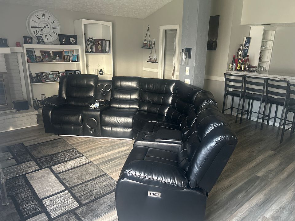 1st image of 4201 W 47th St #1