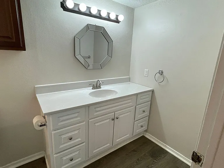 3201 Willow Bnd — Photo 19
