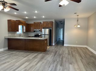 402 Club Villa Ct #1, Kathleen, GA 31047