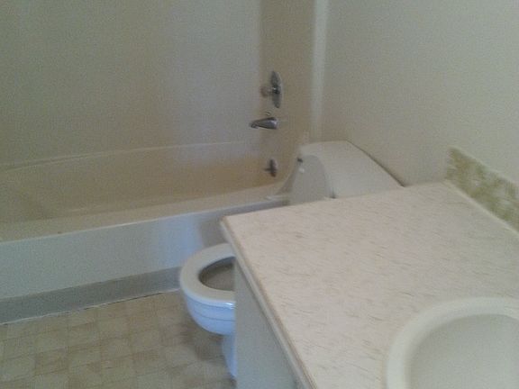 4th image of 1111 Pacific Ave N APT 12