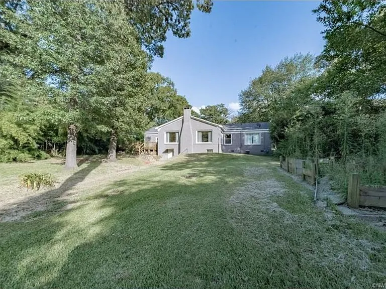 928 Poleman Rd — Photo 3