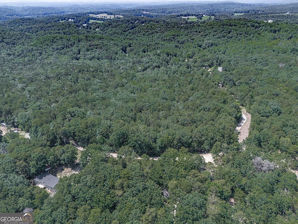 2nd image of 769 Rockhouse Rd